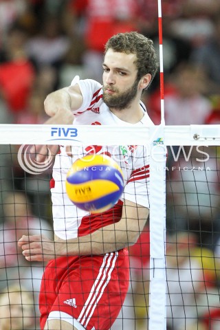  05.06.2015 CZESTOCHOWA<br />SIATKOWKA MEZCZYZN LIGA SWIATOWA 2015 <br />FIVB VOLLEYBALL WORLD LEAGUE 2015 <br />MECZ POLSKA - IRAN ( POLAND - IRAN ) <br />N/Z MATEUSZ MIKA SYLWETKA ATAK<br /> 