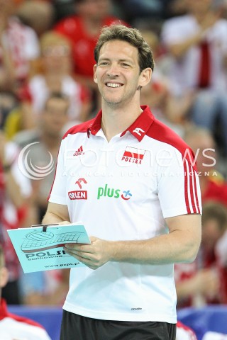  06.06.2015 CZESTOCHOWA<br />SIATKOWKA MEZCZYZN LIGA SWIATOWA 2015 <br />FIVB VOLLEYBALL WORLD LEAGUE 2015 <br />MECZ POLSKA - IRAN ( POLAND - IRAN ) <br />N/Z STEPHANE ANTIGA TRENER ( HEAD COACH ) SYLWETKA RADOSC EMOCJE <br /> 