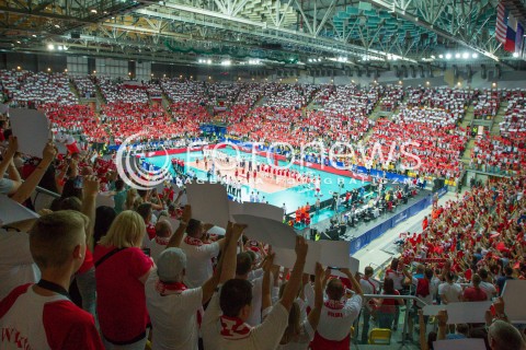  06.06.2015 CZESTOCHOWA<br />SIATKOWKA MEZCZYZN LIGA SWIATOWA 2015 <br />FIVB VOLLEYBALL WORLD LEAGUE 2015 <br />MECZ POLSKA - IRAN ( POLAND - IRAN ) <br />N/Z TRYBUNY KIBICE DOPING BIALO CZERWONE OPRAWA EMOCJE WIDOK HALA VIEW INSIDE PANORAMA<br /> 