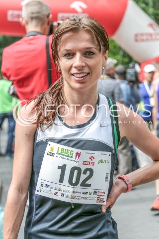  14.06.2015 KONSTANCIN JEZIORNA <br />I BIEG KONSTANCINSKI IM PIOTRA NUROWSKIEGO<br />N/Z ANGELIKA MACH - ZWYCIEZCZYNI BIEGU<br /> 
