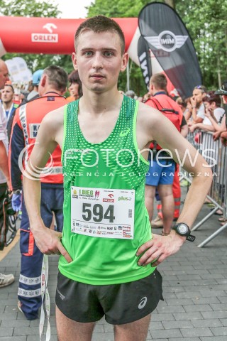  14.06.2015 KONSTANCIN JEZIORNA <br />I BIEG KONSTANCINSKI IM PIOTRA NUROWSKIEGO<br />N/Z PAWEL RACZYNSKI - ZWYCIEZCA BIEGU<br /> 