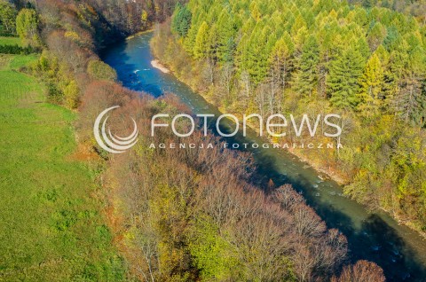  18.06.2015 TERKA<br />BIESZCZADY Z LOTU PTAKA<br />N/Z RZEKA SOLINKA<br /> 