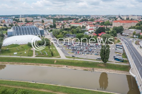  20.06.2015 RZESZOW<br />MIASTO RZESZOW Z LOTU PTAKA<br />N/Z ZAMEK LUBOMIRSKICH (P), HALA PODPROMIE (L1), SKATEPARK ZADASZONY (L2)<br /> 
