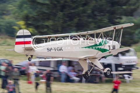  27.06.2015 KRAKOW<br />XI MALOPOLSKI PIKNIK LOTNICZY W KRAKOWIE<br />N/Z SAMOLOT BUCKER T-131 PA JUNGMANN (REJESTRACJA: SP-YGK )<br /> 