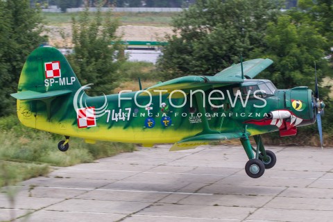  27.06.2015 KRAKOW<br />XI MALOPOLSKI PIKNIK LOTNICZY W KRAKOWIE<br />N/Z SAMOLOT SAMOLOT ANTONOV AN-2 WIEDENCZYK (REJESTRACJA: SP-MLP )<br /> 