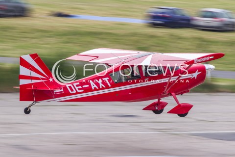  27.06.2015 KRAKOW<br />XI MALOPOLSKI PIKNIK LOTNICZY W KRAKOWIE<br />N/Z SAMOLOT DECATHLON EXTREME 8KCAB (REJESTRACJA OE-AXT )<br /> 