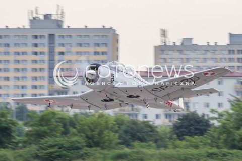  27.06.2015 KRAKOW<br />XI MALOPOLSKI PIKNIK LOTNICZY W KRAKOWIE<br />N/Z SAMOLOT PZL TS-8 BIES (REJESTRACJA SP-YBD )<br /> 