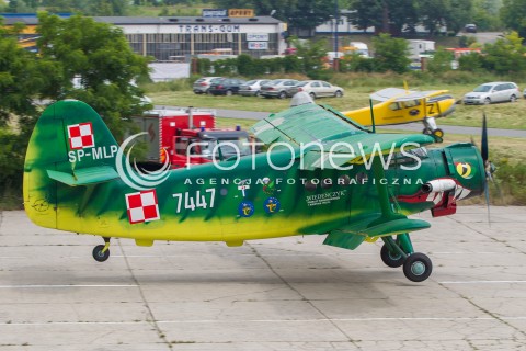 XI Małopolski Piknik Lotniczy w Krakowie