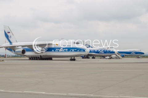  29.06.2015 LOTNISKO JASIONKA <br />
SAMOLOTY TRANSPORTOWE: ANTONOV AN-124 RUSLAN ROSYJSKICH LINII VOLGA DNEPR AIRLINES I 2X BOEING 747 JUMBO JET ROSYJSKICH LINII AIR BRIDGE CARGO NA LOTNISKU RZESZOW - JASIONKA. NIEOFICJALNIE WIADOMO, ZE SAMOLOTEM TRANSPORTOWANE JEST UZBROJENIE DO AFGANISTANU. ODLOTY I ZALADUNEK ODBYWA SIE W NOCY<br />
N/Z SAMOLOTY (REJESTRACJE: VP-BIM , RA-82078 , VP-BJB )<br />
 