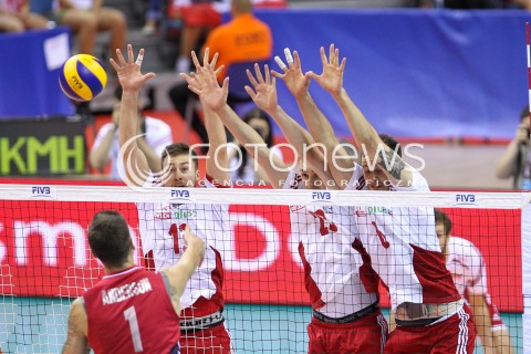  03.07.2015 KRAKOW <br />SIATKOWKA MEZCZYZN LIGA SWIATOWA 2015 <br />FIVB VOLLEYBALL WORLD LEAGUE 2015 <br />MECZ POLSKA - USA ( POLAND - UNITED STATES ) <br />N/Z MICHAL KUBIAK MATEUSZ BIENIEK BARTOSZ KUREK <br /> 