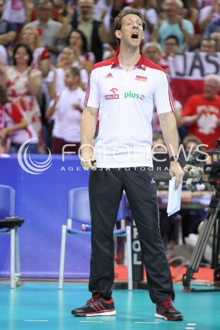  03.07.2015 KRAKOW <br />SIATKOWKA MEZCZYZN LIGA SWIATOWA 2015 <br />FIVB VOLLEYBALL WORLD LEAGUE 2015 <br />MECZ POLSKA - USA ( POLAND - UNITED STATES ) <br />N/Z STEPHANE ANTIGA TRENER ( HEAD COACH ) SYLWETKA <br /> 