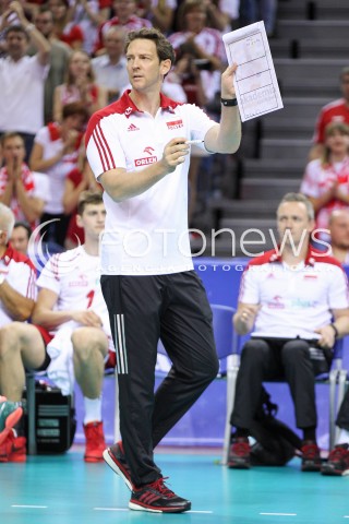  03.07.2015 KRAKOW <br />SIATKOWKA MEZCZYZN LIGA SWIATOWA 2015 <br />FIVB VOLLEYBALL WORLD LEAGUE 2015 <br />MECZ POLSKA - USA ( POLAND - UNITED STATES ) <br />N/Z STEPHANE ANTIGA TRENER ( HEAD COACH ) SYLWETKA <br /> 