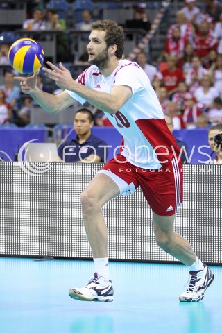  03.07.2015 KRAKOW <br />SIATKOWKA MEZCZYZN LIGA SWIATOWA 2015 <br />FIVB VOLLEYBALL WORLD LEAGUE 2015 <br />MECZ POLSKA - USA ( POLAND - UNITED STATES ) <br />N/Z MATEUSZ MIKA SYLWETKA <br /> 