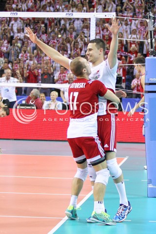  03.07.2015 KRAKOW <br />SIATKOWKA MEZCZYZN LIGA SWIATOWA 2015 <br />FIVB VOLLEYBALL WORLD LEAGUE 2015 <br />MECZ POLSKA - USA ( POLAND - UNITED STATES ) <br />N/Z FABIAN DRZYZGA PAWEL ZATORSKI RADOSC EMOCJE <br /> 