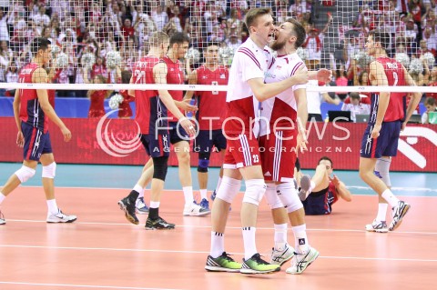  03.07.2015 KRAKOW <br />SIATKOWKA MEZCZYZN LIGA SWIATOWA 2015 <br />FIVB VOLLEYBALL WORLD LEAGUE 2015 <br />MECZ POLSKA - USA ( POLAND - UNITED STATES ) <br />N/Z MICHAL KUBIAK MATEUSZ BIENIEK RADOSC EMOCJE <br /> 