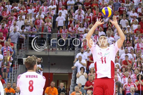  03.07.2015 KRAKOW <br />SIATKOWKA MEZCZYZN LIGA SWIATOWA 2015 <br />FIVB VOLLEYBALL WORLD LEAGUE 2015 <br />MECZ POLSKA - USA ( POLAND - UNITED STATES ) <br />N/Z FABIAN DRZYZGA SYLWETKA <br /> 