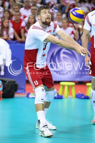 03.07.2015 KRAKOW <br />
SIATKOWKA MEZCZYZN LIGA SWIATOWA 2015 <br />
FIVB VOLLEYBALL WORLD LEAGUE 2015 <br />
MECZ POLSKA - USA ( POLAND - UNITED STATES ) <br />
N/Z MICHAL KUBIAK SYLWETKA <br />
 