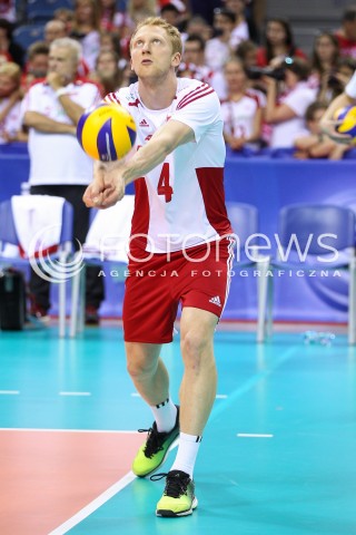  03.07.2015 KRAKOW <br />
SIATKOWKA MEZCZYZN LIGA SWIATOWA 2015 <br />
FIVB VOLLEYBALL WORLD LEAGUE 2015 <br />
MECZ POLSKA - USA ( POLAND - UNITED STATES ) <br />
N/Z JAKUB JAROSZ SYLWETKA <br />
 