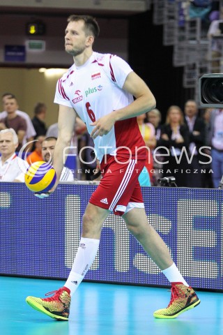  03.07.2015 KRAKOW <br />
SIATKOWKA MEZCZYZN LIGA SWIATOWA 2015 <br />
FIVB VOLLEYBALL WORLD LEAGUE 2015 <br />
MECZ POLSKA - USA ( POLAND - UNITED STATES ) <br />
N/Z BARTOSZ KUREK SYLWETKA <br />
 