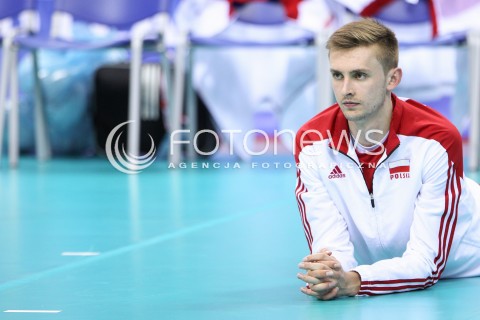  04.07.2015 KRAKOW <br />SIATKOWKA MEZCZYZN LIGA SWIATOWA 2015 <br />FIVB VOLLEYBALL WORLD LEAGUE 2015 <br />MECZ POLSKA - USA ( POLAND - UNITED STATES ) <br />N/Z MATEUSZ BIENIEK SYLWETKA <br /> 
