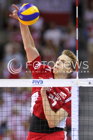  04.07.2015 KRAKOW <br />SIATKOWKA MEZCZYZN LIGA SWIATOWA 2015 <br />FIVB VOLLEYBALL WORLD LEAGUE 2015 <br />MECZ POLSKA - USA ( POLAND - UNITED STATES ) <br />N/Z ARTUR SZALPUK SYLWETKA ATAK<br /> 