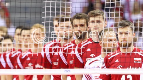  04.07.2015 KRAKOW <br />SIATKOWKA MEZCZYZN LIGA SWIATOWA 2015 <br />FIVB VOLLEYBALL WORLD LEAGUE 2015 <br />MECZ POLSKA - USA ( POLAND - UNITED STATES ) <br />N/Z REPREZENTACJA POLSKI HYMN MICHAL KUBIAK PIOTR GACEK PIOTR NOWAKOWSKI <br /> 