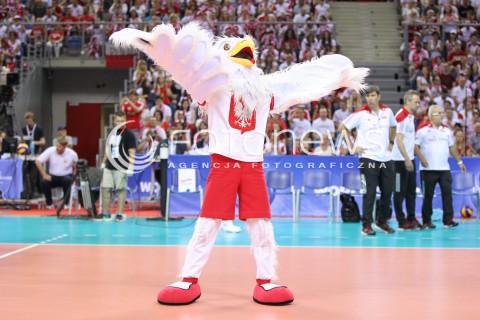  04.07.2015 KRAKOW <br />SIATKOWKA MEZCZYZN LIGA SWIATOWA 2015 <br />FIVB VOLLEYBALL WORLD LEAGUE 2015 <br />MECZ POLSKA - USA ( POLAND - UNITED STATES ) <br />N/Z OPRAWA DOPING ORZELEK MASKOTKA ORZEL EMOCJE<br /> 