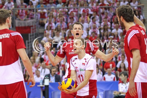  04.07.2015 KRAKOW <br />SIATKOWKA MEZCZYZN LIGA SWIATOWA 2015 <br />FIVB VOLLEYBALL WORLD LEAGUE 2015 <br />MECZ POLSKA - USA ( POLAND - UNITED STATES ) <br />N/Z BARTOSZ KUREK PAWEL ZATORSKI RADOSC EMOCJE <br /> 