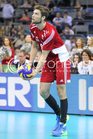  04.07.2015 KRAKOW <br />SIATKOWKA MEZCZYZN LIGA SWIATOWA 2015 <br />FIVB VOLLEYBALL WORLD LEAGUE 2015 <br />MECZ POLSKA - USA ( POLAND - UNITED STATES ) <br />N/Z ANDRZEJ WRONA SYLWETKA <br /> 