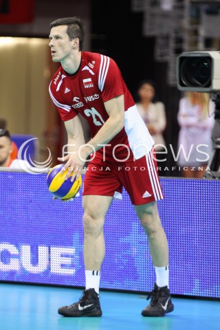  04.07.2015 KRAKOW <br />SIATKOWKA MEZCZYZN LIGA SWIATOWA 2015 <br />FIVB VOLLEYBALL WORLD LEAGUE 2015 <br />MECZ POLSKA - USA ( POLAND - UNITED STATES ) <br />N/Z RAFAL BUSZEK SYLWETKA <br /> 