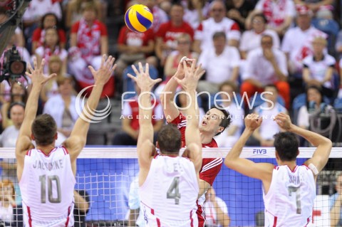  04.07.2015 KRAKOW <br />SIATKOWKA MEZCZYZN LIGA SWIATOWA 2015 <br />FIVB VOLLEYBALL WORLD LEAGUE 2015 <br />MECZ POLSKA - USA ( POLAND - UNITED STATES ) <br />N/Z RAFAL BUSZEK <br /> 
