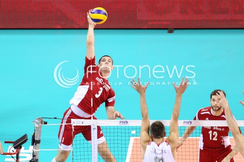  04.07.2015 KRAKOW <br />SIATKOWKA MEZCZYZN LIGA SWIATOWA 2015 <br />FIVB VOLLEYBALL WORLD LEAGUE 2015 <br />MECZ POLSKA - USA ( POLAND - UNITED STATES ) <br />N/Z DAWID KONARSKI <br /> 