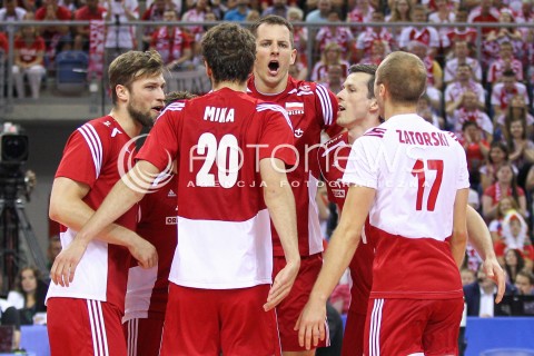  04.07.2015 KRAKOW <br />SIATKOWKA MEZCZYZN LIGA SWIATOWA 2015 <br />FIVB VOLLEYBALL WORLD LEAGUE 2015 <br />MECZ POLSKA - USA ( POLAND - UNITED STATES ) <br />N/Z BARTOSZ KUREK RADOSC EMOCJE <br /> 