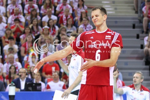  04.07.2015 KRAKOW <br />SIATKOWKA MEZCZYZN LIGA SWIATOWA 2015 <br />FIVB VOLLEYBALL WORLD LEAGUE 2015 <br />MECZ POLSKA - USA ( POLAND - UNITED STATES ) <br />N/Z BARTOSZ KUREK SYLWETKA <br /> 