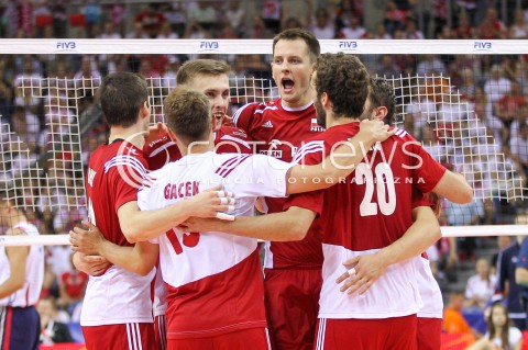  04.07.2015 KRAKOW <br />SIATKOWKA MEZCZYZN LIGA SWIATOWA 2015 <br />FIVB VOLLEYBALL WORLD LEAGUE 2015 <br />MECZ POLSKA - USA ( POLAND - UNITED STATES ) <br />N/Z BARTOSZ KUREK RADOSC EMOCJE <br /> 