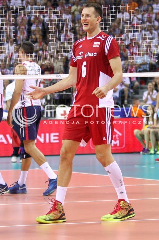  04.07.2015 KRAKOW <br />SIATKOWKA MEZCZYZN LIGA SWIATOWA 2015 <br />FIVB VOLLEYBALL WORLD LEAGUE 2015 <br />MECZ POLSKA - USA ( POLAND - UNITED STATES ) <br />N/Z BARTOSZ KUREK SYLWETKA RADOSC EMOCJE <br /> 