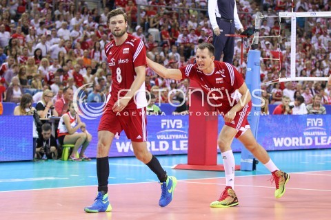  04.07.2015 KRAKOW <br />SIATKOWKA MEZCZYZN LIGA SWIATOWA 2015 <br />FIVB VOLLEYBALL WORLD LEAGUE 2015 <br />MECZ POLSKA - USA ( POLAND - UNITED STATES ) <br />N/Z ANDRZEJ WRONA BARTOSZ KUREK RADOSC EMOCJE <br /> 