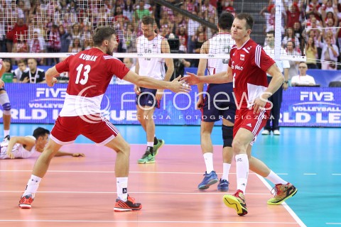  04.07.2015 KRAKOW <br />SIATKOWKA MEZCZYZN LIGA SWIATOWA 2015 <br />FIVB VOLLEYBALL WORLD LEAGUE 2015 <br />MECZ POLSKA - USA ( POLAND - UNITED STATES ) <br />N/Z MICHAL KUBIAK BARTOSZ KUREK RADOSC EMOCJE <br /> 
