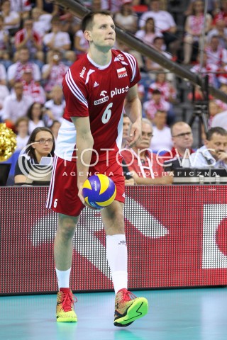  04.07.2015 KRAKOW <br />SIATKOWKA MEZCZYZN LIGA SWIATOWA 2015 <br />FIVB VOLLEYBALL WORLD LEAGUE 2015 <br />MECZ POLSKA - USA ( POLAND - UNITED STATES ) <br />N/Z BARTOSZ KUREK SYLWETKA <br /> 