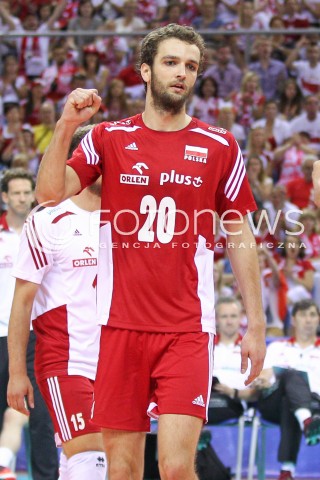  04.07.2015 KRAKOW <br />SIATKOWKA MEZCZYZN LIGA SWIATOWA 2015 <br />FIVB VOLLEYBALL WORLD LEAGUE 2015 <br />MECZ POLSKA - USA ( POLAND - UNITED STATES ) <br />N/Z MATEUSZ MIKA SYLWETKA <br /> 
