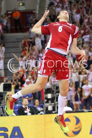  04.07.2015 KRAKOW <br />SIATKOWKA MEZCZYZN LIGA SWIATOWA 2015 <br />FIVB VOLLEYBALL WORLD LEAGUE 2015 <br />MECZ POLSKA - USA ( POLAND - UNITED STATES ) <br />N/Z BARTOSZ KUREK SYLWETKA <br /> 