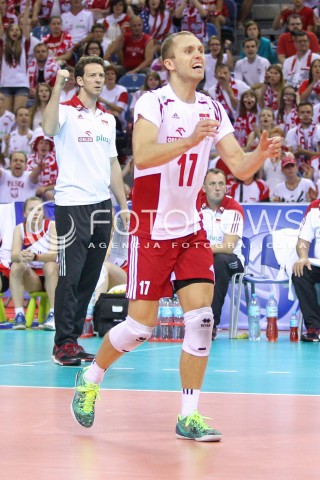  04.07.2015 KRAKOW <br />SIATKOWKA MEZCZYZN LIGA SWIATOWA 2015 <br />FIVB VOLLEYBALL WORLD LEAGUE 2015 <br />MECZ POLSKA - USA ( POLAND - UNITED STATES ) <br />N/Z PAWEL ZATORSKI SYLWETKA RADOSC EMOCJE <br /> 