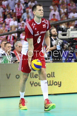  04.07.2015 KRAKOW <br />SIATKOWKA MEZCZYZN LIGA SWIATOWA 2015 <br />FIVB VOLLEYBALL WORLD LEAGUE 2015 <br />MECZ POLSKA - USA ( POLAND - UNITED STATES ) <br />N/Z BARTOSZ KUREK SYLWETKA <br /> 