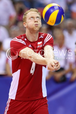  04.07.2015 KRAKOW <br />SIATKOWKA MEZCZYZN LIGA SWIATOWA 2015 <br />FIVB VOLLEYBALL WORLD LEAGUE 2015 <br />MECZ POLSKA - USA ( POLAND - UNITED STATES ) <br />N/Z JAKUB JAROSZ SYLWETKA <br /> 