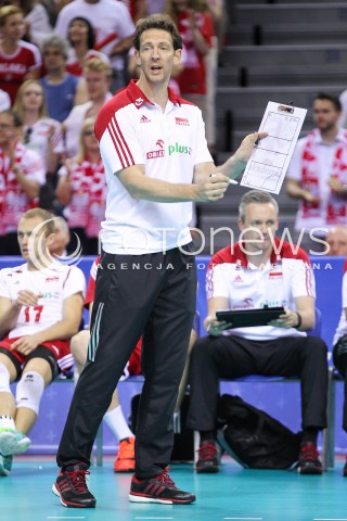  04.07.2015 KRAKOW <br />SIATKOWKA MEZCZYZN LIGA SWIATOWA 2015 <br />FIVB VOLLEYBALL WORLD LEAGUE 2015 <br />MECZ POLSKA - USA ( POLAND - UNITED STATES ) <br />N/Z STEPHANE ANTIGA TRENER ( HEAD COACH ) SYLWETKA <br /> 