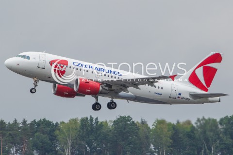  14.07.2015 LOTNISKO JASIONKA<br />INAUGURACJA POLACZENIA RZESZOW - EDYNBURG CZESKICH LINII LOTNICZYCH CSA CZECH AIRLINES W PORCIE LOTNICZYM RZESZOW JASIONKA<br />N/Z SAMOLOT AIRBUS A319 LINII CSA AIRLINES REJESTRACJA OK-NEO<br /> 