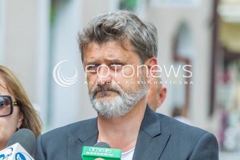  21.07.2015 RZESZOW<br />WIZYTA JANUSZA PALIKOTA W RZESZOWIE<br />N/Z JANUSZ PALIKOT<br /> 