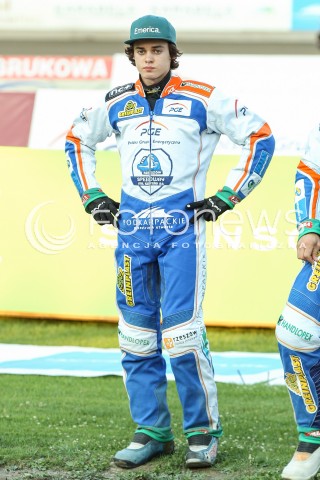  22.07.2015 RZESZOW <br />ZUZEL PGE SPEEDWAY EKSTRALIGA SEASON 2015 <br />MECZ PGE STAL RZESZOW - SPAR FALUBAZ ZIELONA GORA <br />N/Z KRYSTIAN REMPALA SYLWETKA<br /> 