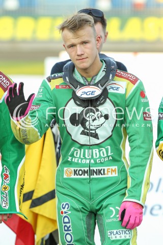 22.07.2015 RZESZOW <br />ZUZEL PGE SPEEDWAY EKSTRALIGA SEASON 2015 <br />MECZ PGE STAL RZESZOW - SPAR FALUBAZ ZIELONA GORA <br />N/Z KRYSTIAN PIESZCZEK SYLWETKA<br /> 