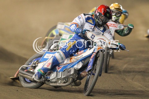  22.07.2015 RZESZOW <br />ZUZEL PGE SPEEDWAY EKSTRALIGA SEASON 2015 <br />MECZ PGE STAL RZESZOW - SPAR FALUBAZ ZIELONA GORA <br />N/Z BIEG NR 13: GREG HANCOCK (CZERWONY), PIOTR PROTASIEWICZ (ZOLTY) <br /> 